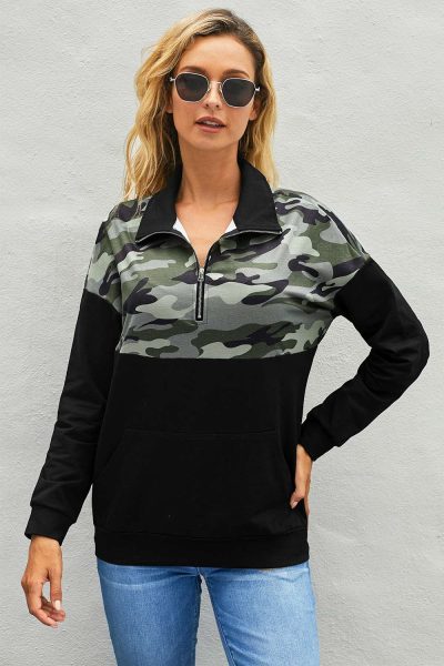 Alizeh Women's Camo Splice Black Kangaroo Pocket Zip Collar Sweatshirt