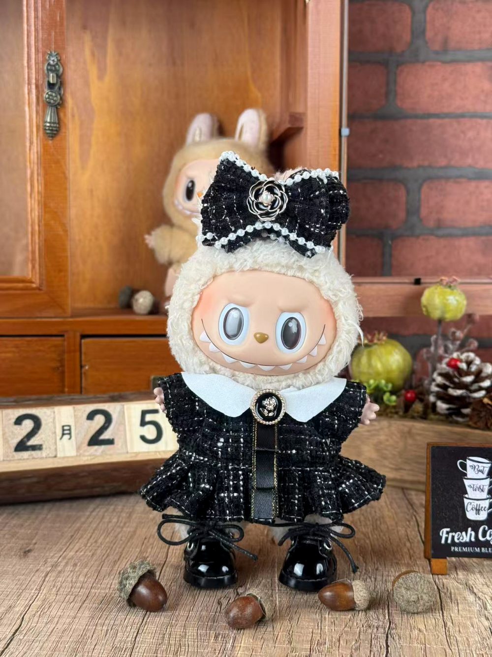 Labubu Costume Set (029)- Character Outfit (17cm)