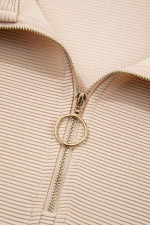 Parchment Textured Half Zip Kangaroo Pocket Top Drawstring Shorts Set - Image 6