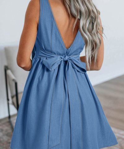 Myosotis Square Neck Pleated Waist V Cut Backless Tied Fit and Flare Dress