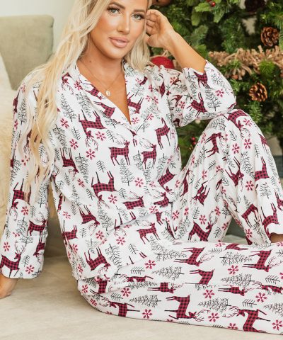 White Christmas Printed Shirt and Pants Pajama Set