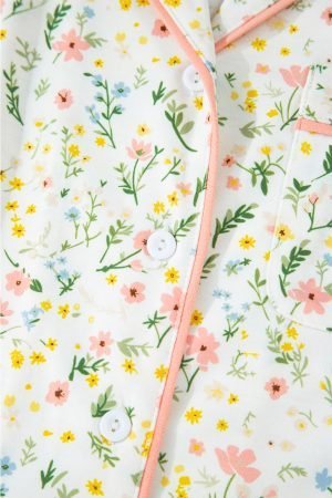 White Floral Print Contrast Pipping Short Pajamas Set - Image 7