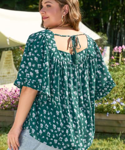 Green Floral Print Square Neck Ruffled Trim Plus Size Blouse