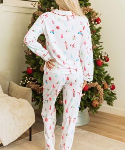 White Christmas Print Lapel Shirt and Pants Sleepwear