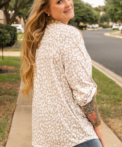 Apricot Leopard Tab Sleeve V Neck Plus Size Top