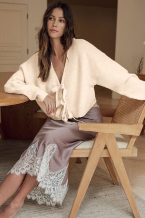 Jet Stream Bowknot Front Loose V Neck Knitted Cardigan - Image 2