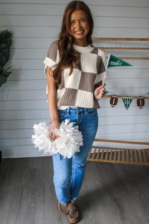 Khaki Checkered Color Block Crew Neck Short Sleeve Sweater - Image 4