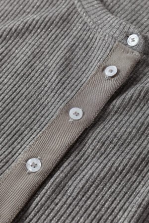 Sleet Ribbed Knit Button Down Slim Cardigan - Image 7