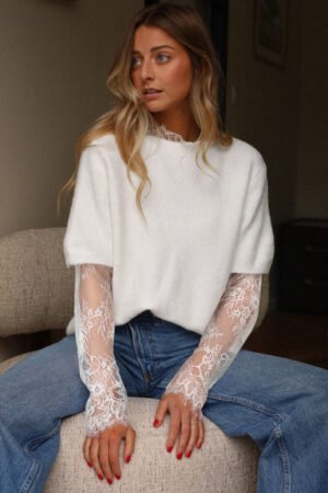 Beige Lace Sleeve Patchwork Faux Two-piece Fuzzy Sweater - Image 3