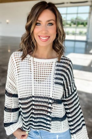 White Stripe Contrast Striped Crochet Puff Sleeve Sweater - Image 3