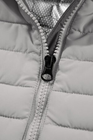 Silvery Plush Collared Quilted Zipped Puffer Vest - Image 9