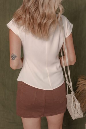 White Surplice V Neck Knotted Ruched Short Sleeve Peplum Blouse - Image 2
