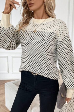 Black Contrast Color Pattern Lantern Sleeve Sweater - Image 3