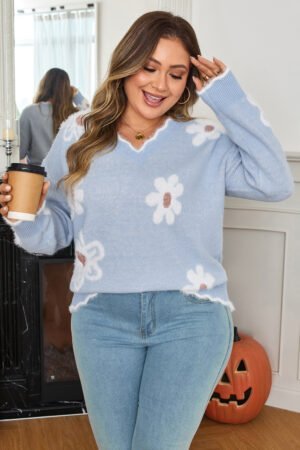 Gray Fuzzy Flower Scalloped V Neck Plus Sweater - Image 4