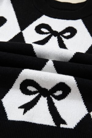 Black Bow Print 2-tone Rhombus Knit Loose Sweater - Image 8