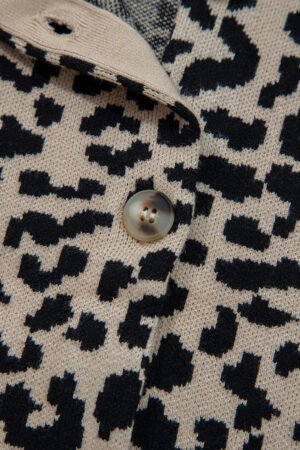 Black Leopard Drop Shoulder Chunky Knitted Cardigan Sweater - Image 7