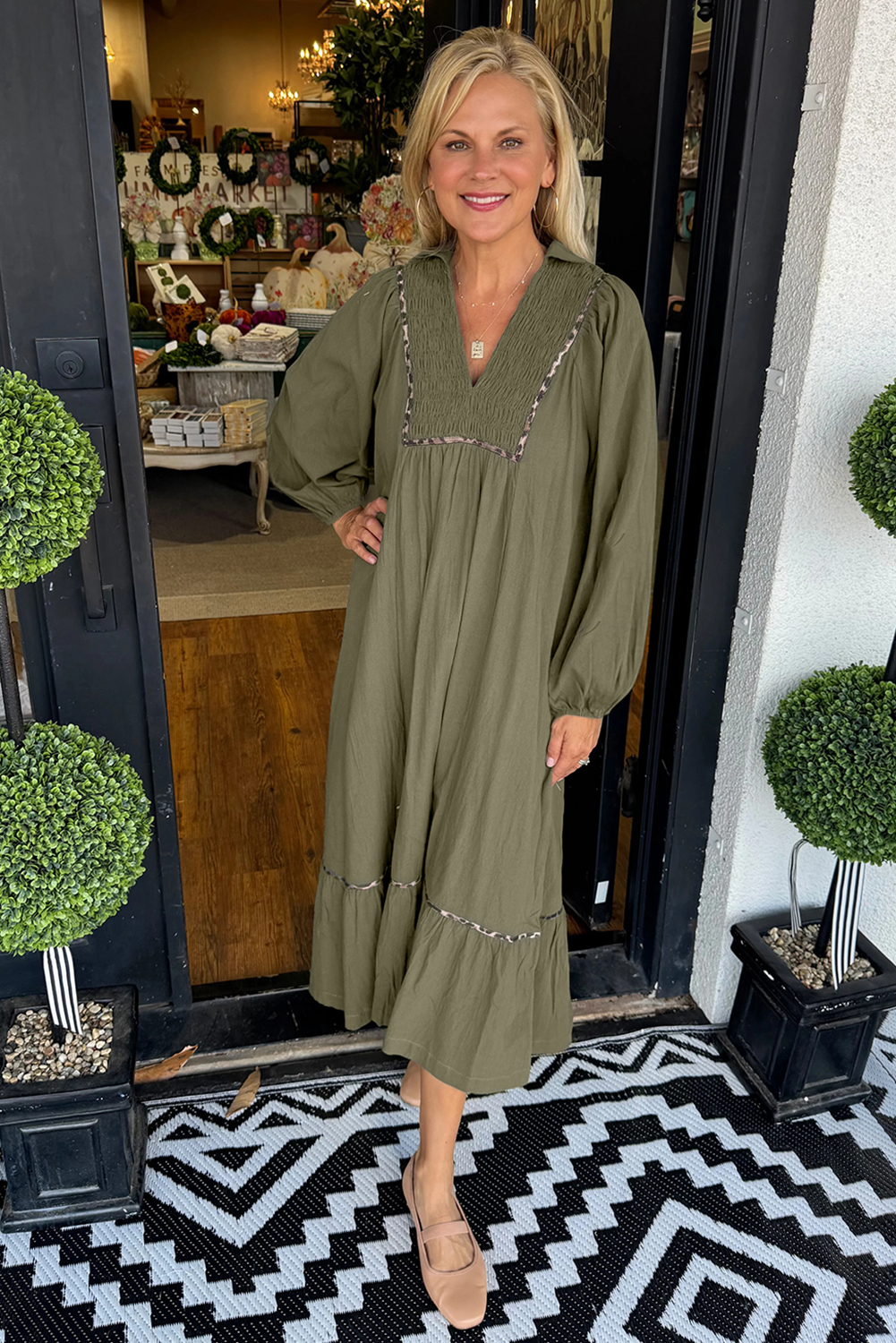 Four Leaf Clover Collared V Neck Smocked Detail Contrast Leopard Trim Bracelet Sleeve Long Dress Four Leaf Clover Collared V Neck Smocked Detail Contrast Leopard Trim Bracelet Sleeve Long Dress