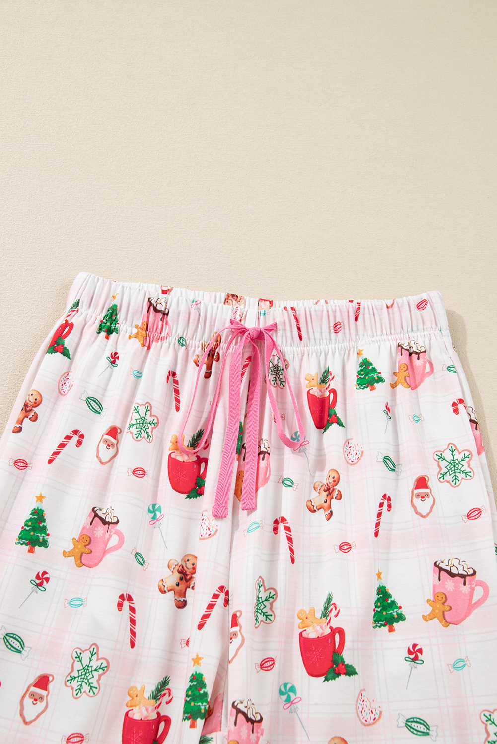 Pink Christmas Spirit Cute Holiday Print Short Sleeve Shirt and Pants 2pcs Pajama Set Pink Christmas Spirit Cute Holiday Print Short Sleeve Shirt and Pants 2pcs Pajama Set