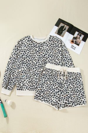 Khaki Plus Size Leopard Loose Pullover Casual Shorts 2pcs Outfit - Image 3