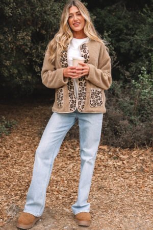 Casual Leopard Print Accent Plush Jacket with Pockets - Image 4