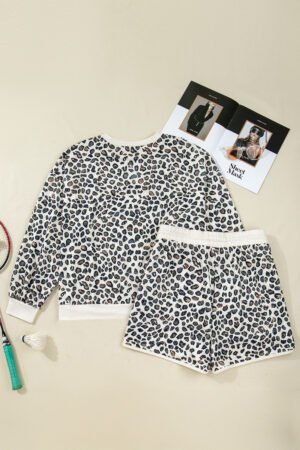 Khaki Plus Size Leopard Loose Pullover Casual Shorts 2pcs Outfit - Image 4