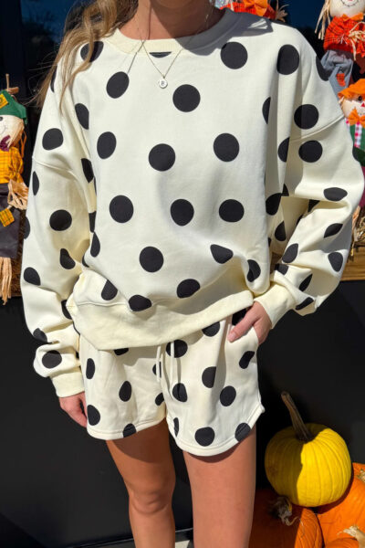 Alternative view of Beige Polka Dot Print Drop Shoulder Pullover Drawstring Shorts Set