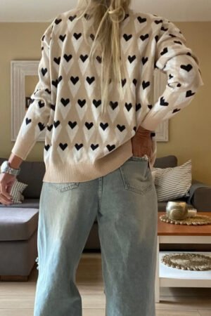 Parchment Geometric Heart Print Ribbed Trim Loose Sweater - Image 2