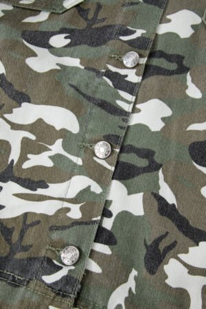 Green Camo Chest Pockets Loose Jean Jacket - Image 7