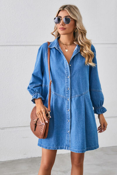 Alternative view of Women’s Washed Blue Loose Patchwork Long Sleeve Denim Midi Dress