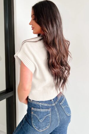 White Valentine Heart Graphic Cropped Short Sleeve Sweater - Image 2