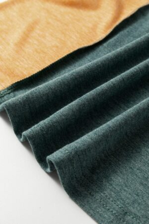 Four Leaf Clover Exposed Stitching Colorblock V Neck Long Sleeve Top - Image 7