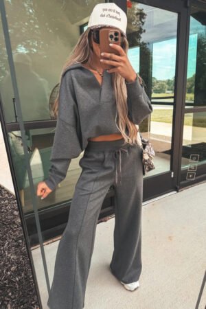 Medium Grey Collared V Neck Pullover Sweatshirt Sweatpants Set - Image 7